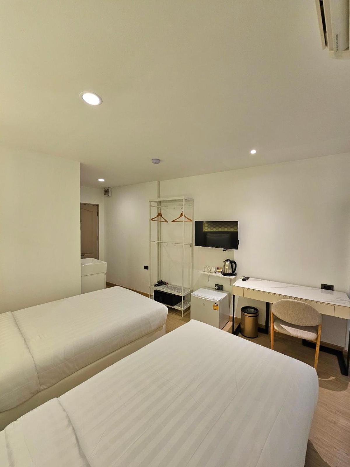 Arawana Express Sukhumvit 22 Aparthotel Bangkok Exterior foto