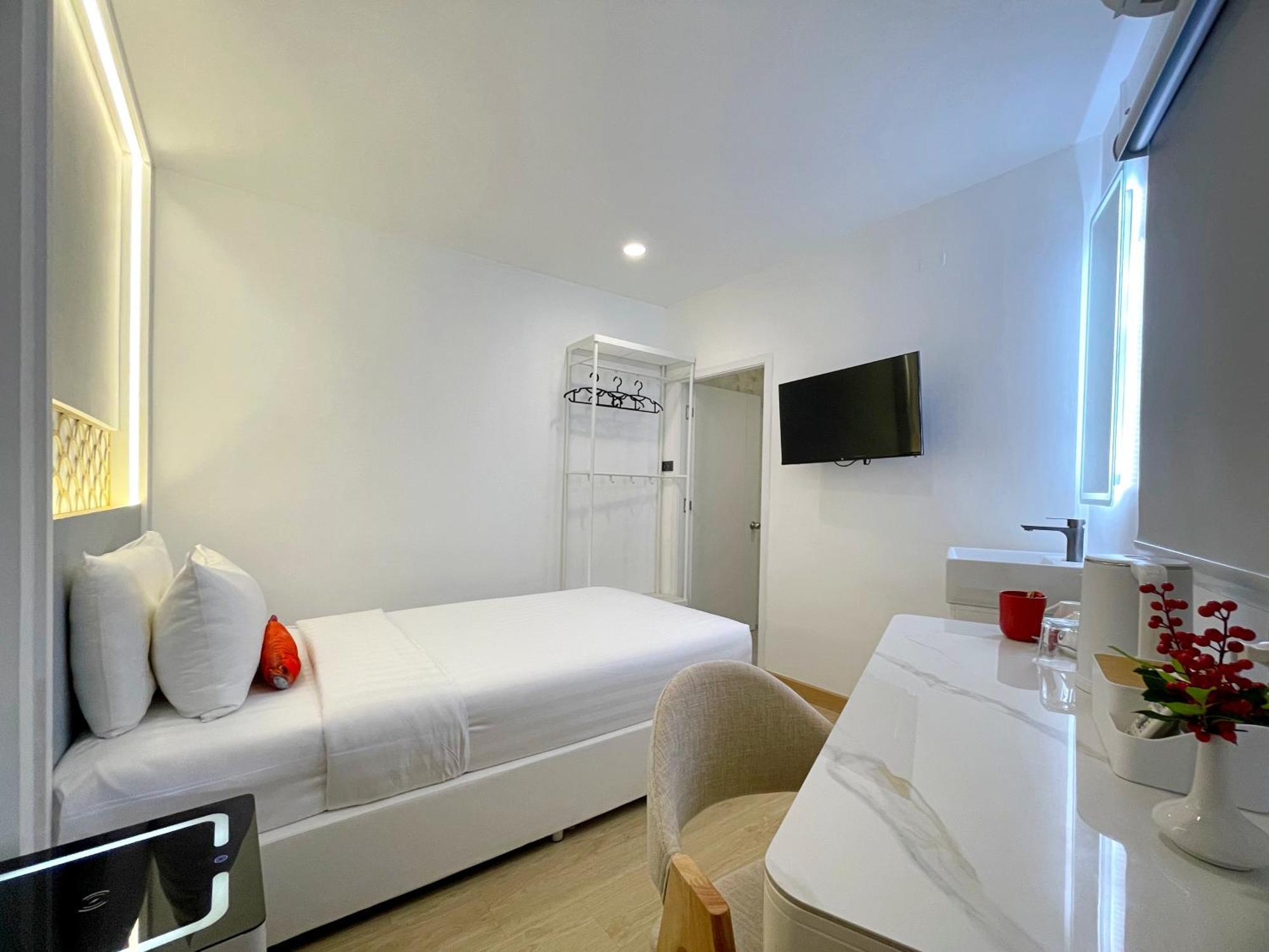 Arawana Express Sukhumvit 22 Aparthotel Bangkok Exterior foto