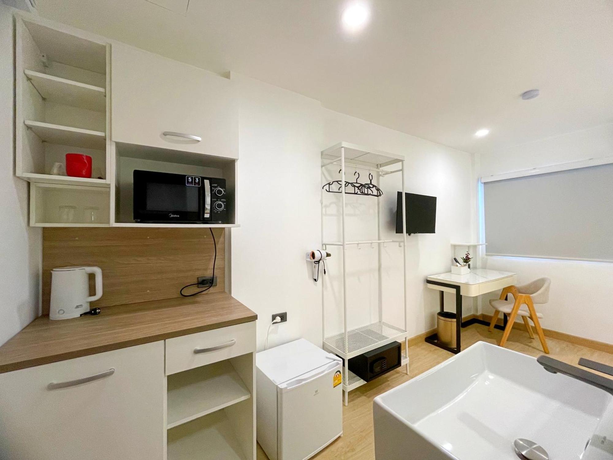 Arawana Express Sukhumvit 22 Aparthotel Bangkok Exterior foto