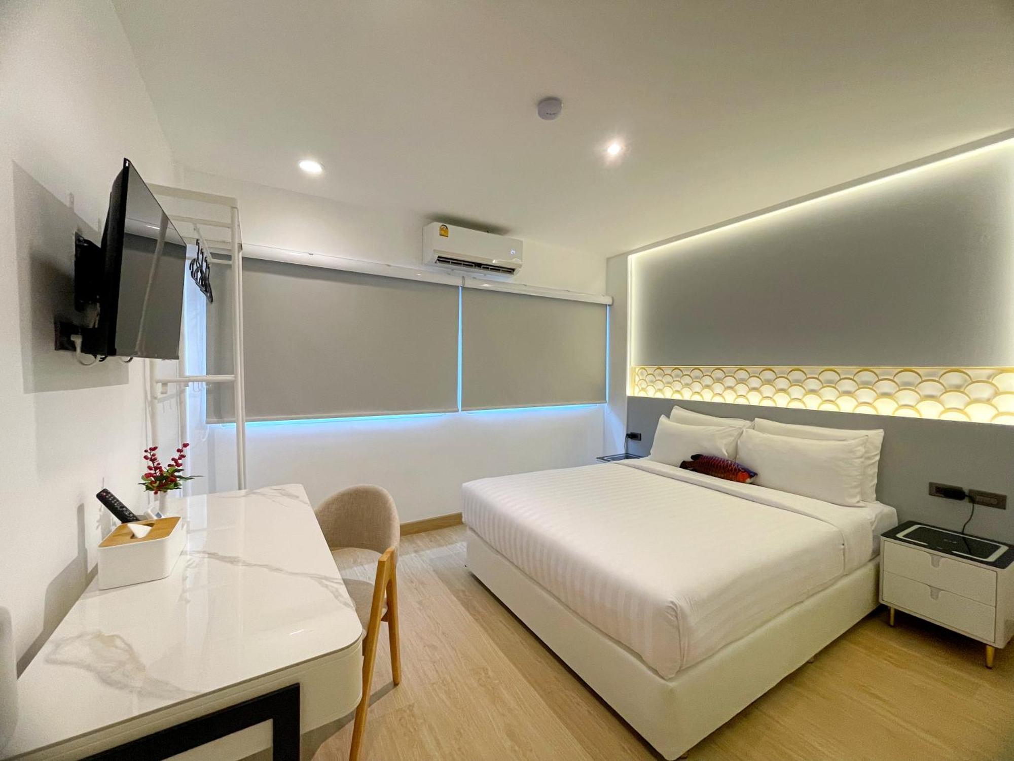 Arawana Express Sukhumvit 22 Aparthotel Bangkok Exterior foto